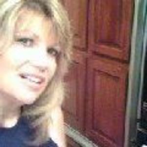 Meet your Posher, Deborah